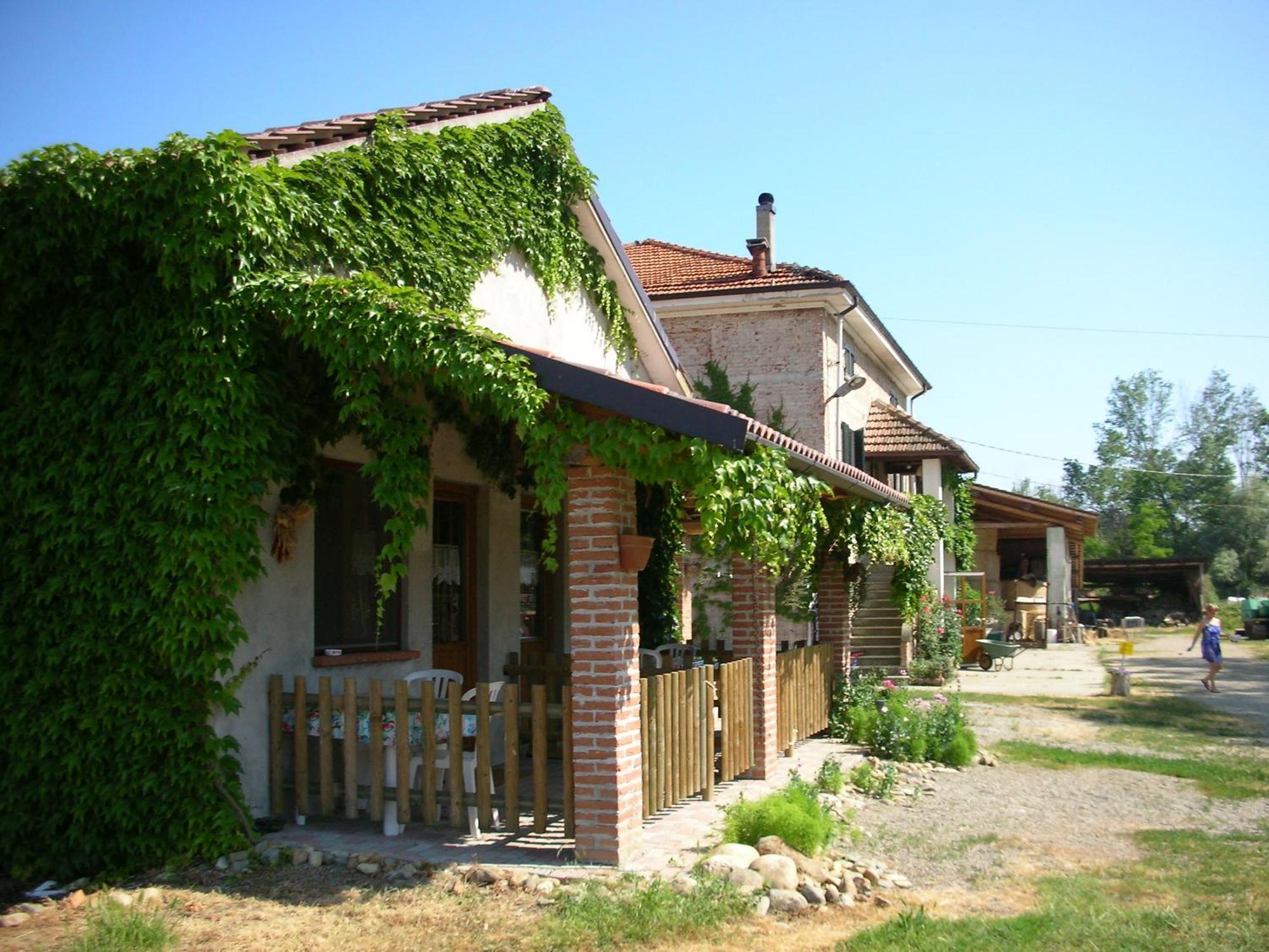 Vila Cascina Beneficio Castelnuovo Bormida Exteriér fotografie
